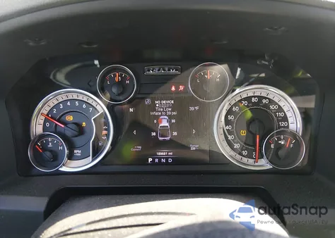 2016 Ram 1500 Big Horn из США, поврежденный, VIN 1C6RR7LG2GS177699